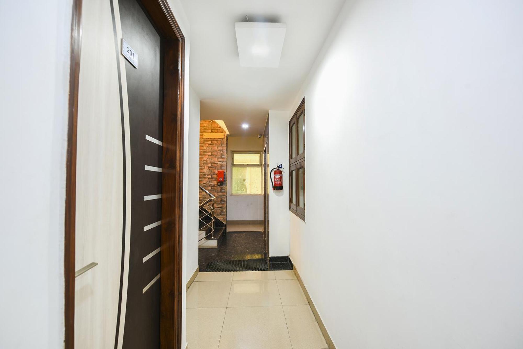 Fabhotel The Royal Residency New Delhi Exterior foto